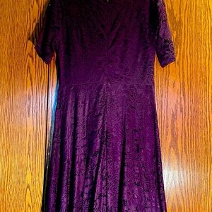 Women’s lace dress